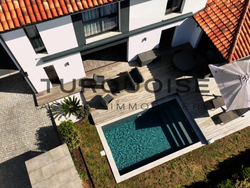 Maison avec piscine à Anglet